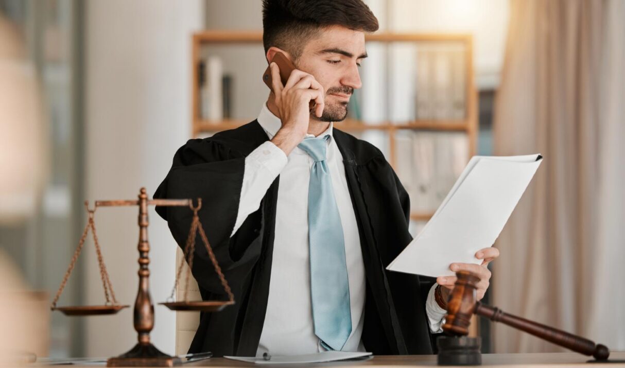 The role of a notary in business and corporate transactions